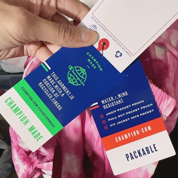 Champion made ATHLETIC-WEAR WATER + WIND RESISTANT rain jacket lightweight - Picture 5 of 7